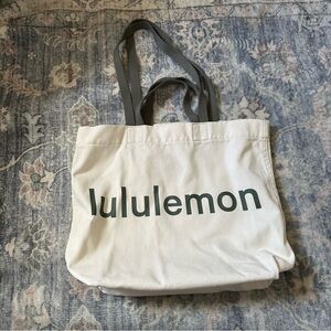 Lululemon Tote Bag